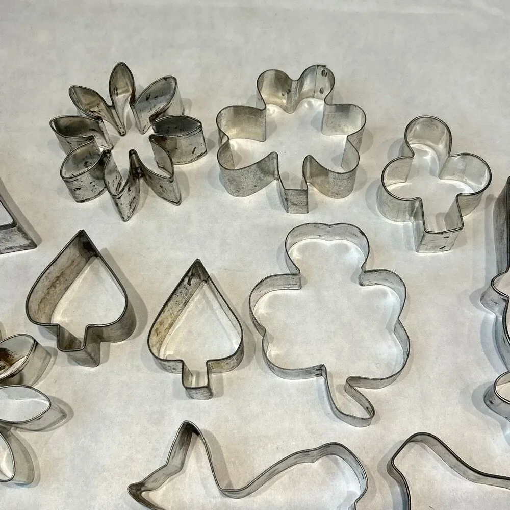 Vtg SET Aluminum Cookie Cutter Metal Fish Dolphin Whale Clown Rabbit Flower Clov